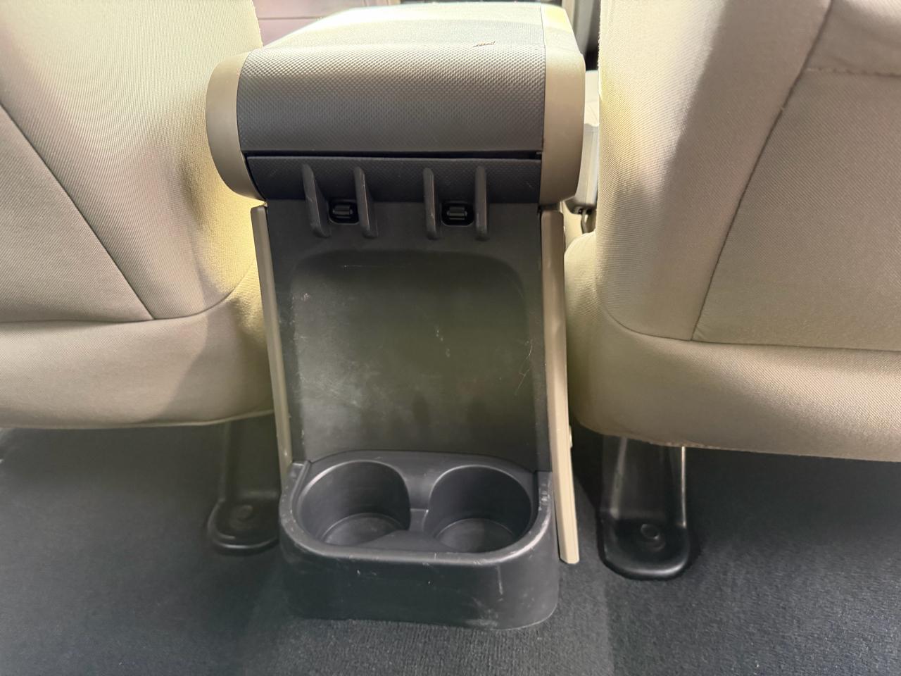 Jeep Wrangler Unlimited 4WD 4dr Sahara 2010