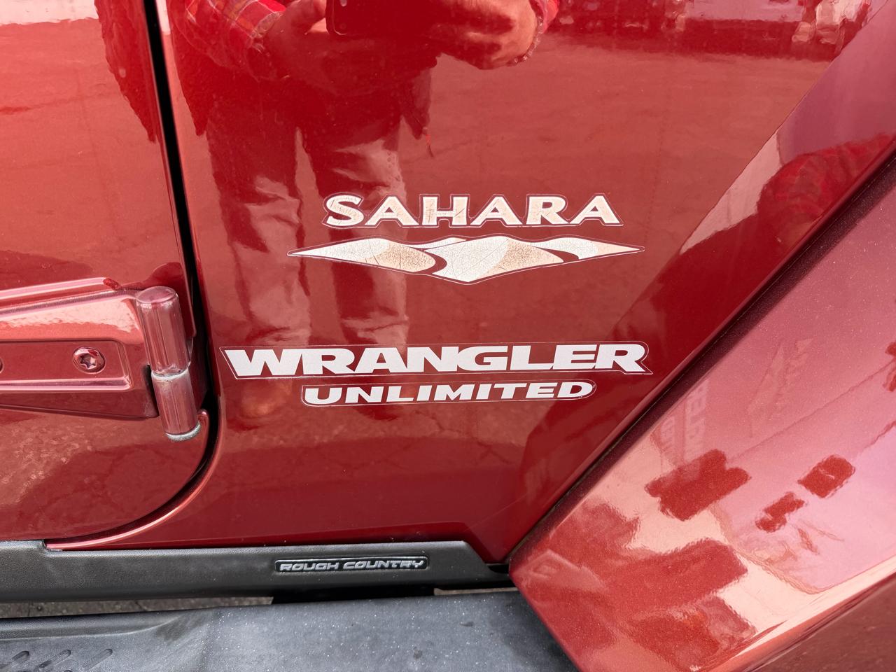 Jeep Wrangler Unlimited 4WD 4dr Sahara 2010