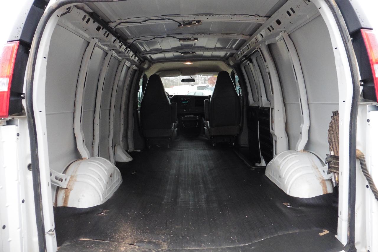 Chevrolet Express 2500 Cargo 2023