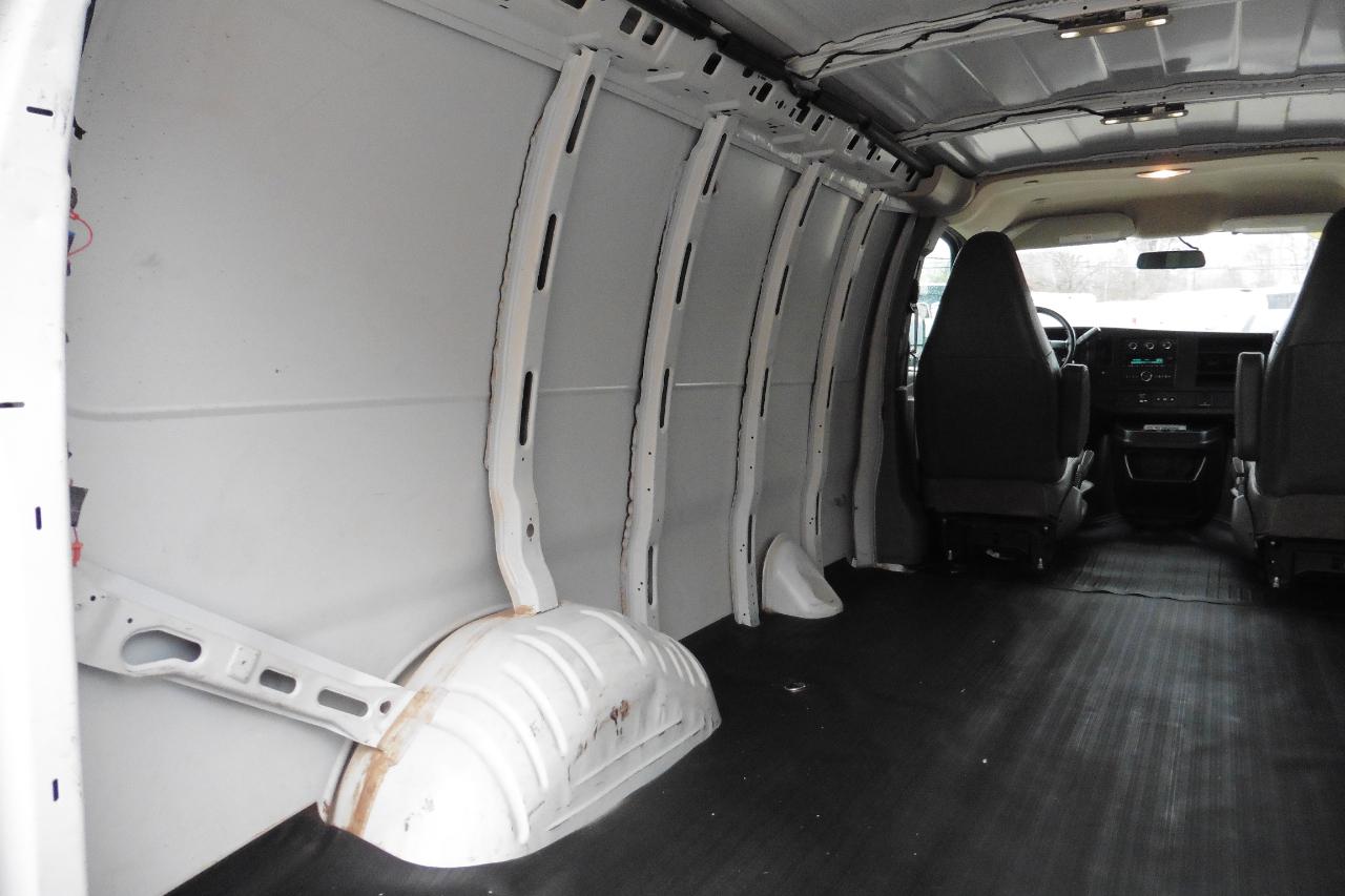 Chevrolet Express 2500 Cargo 2023