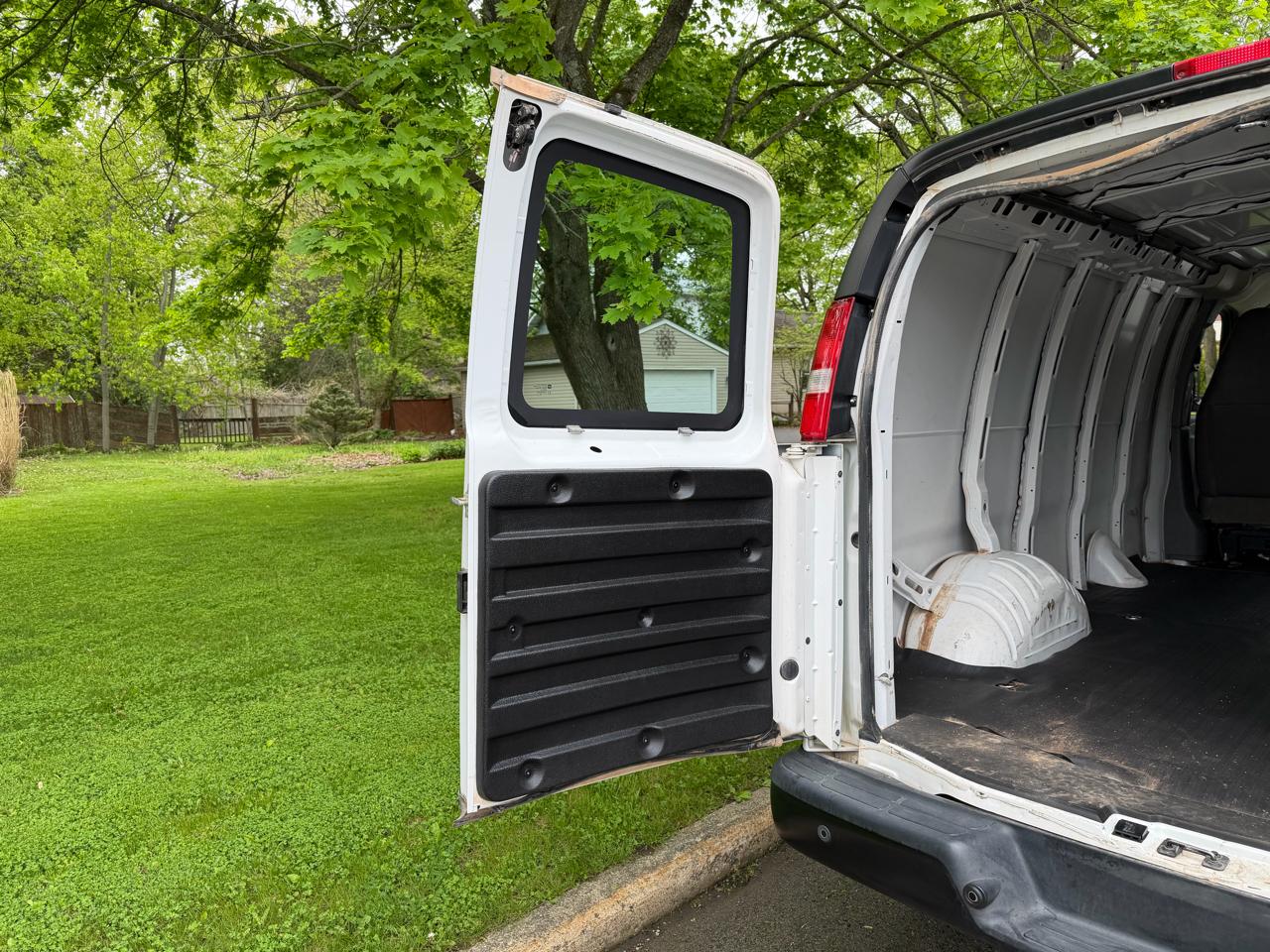 Chevrolet Express 2500 Cargo 2023