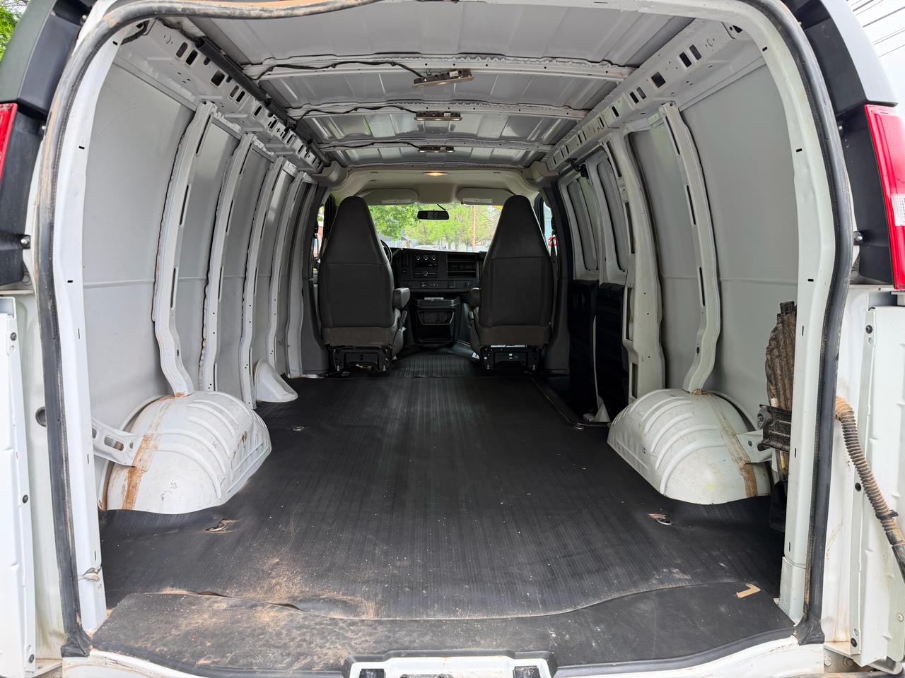 Chevrolet Express 2500 Cargo 2023
