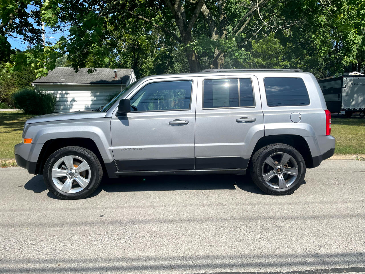 2015 Jeep Patriot High Altitude Altitude Edition photo 2