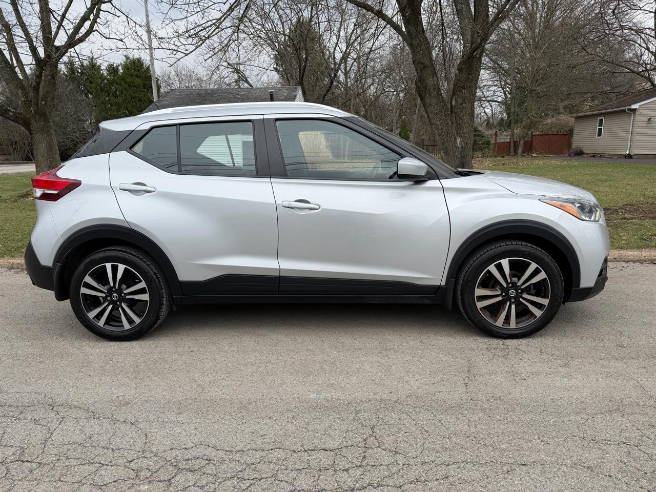 Nissan Kicks SV 4D SUV FWD 2019