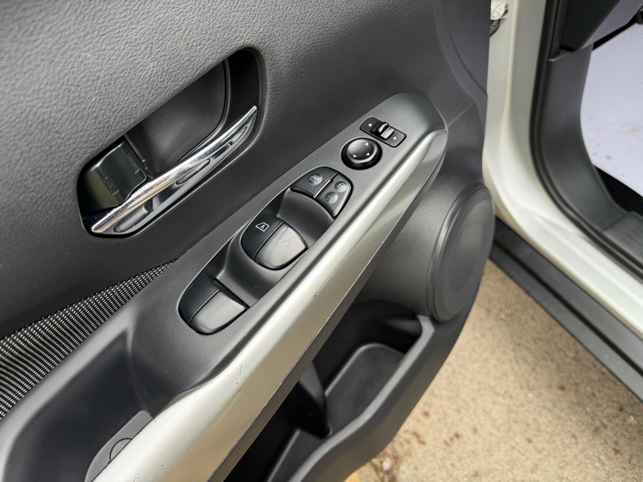 Nissan Kicks SV 4D SUV FWD 2019