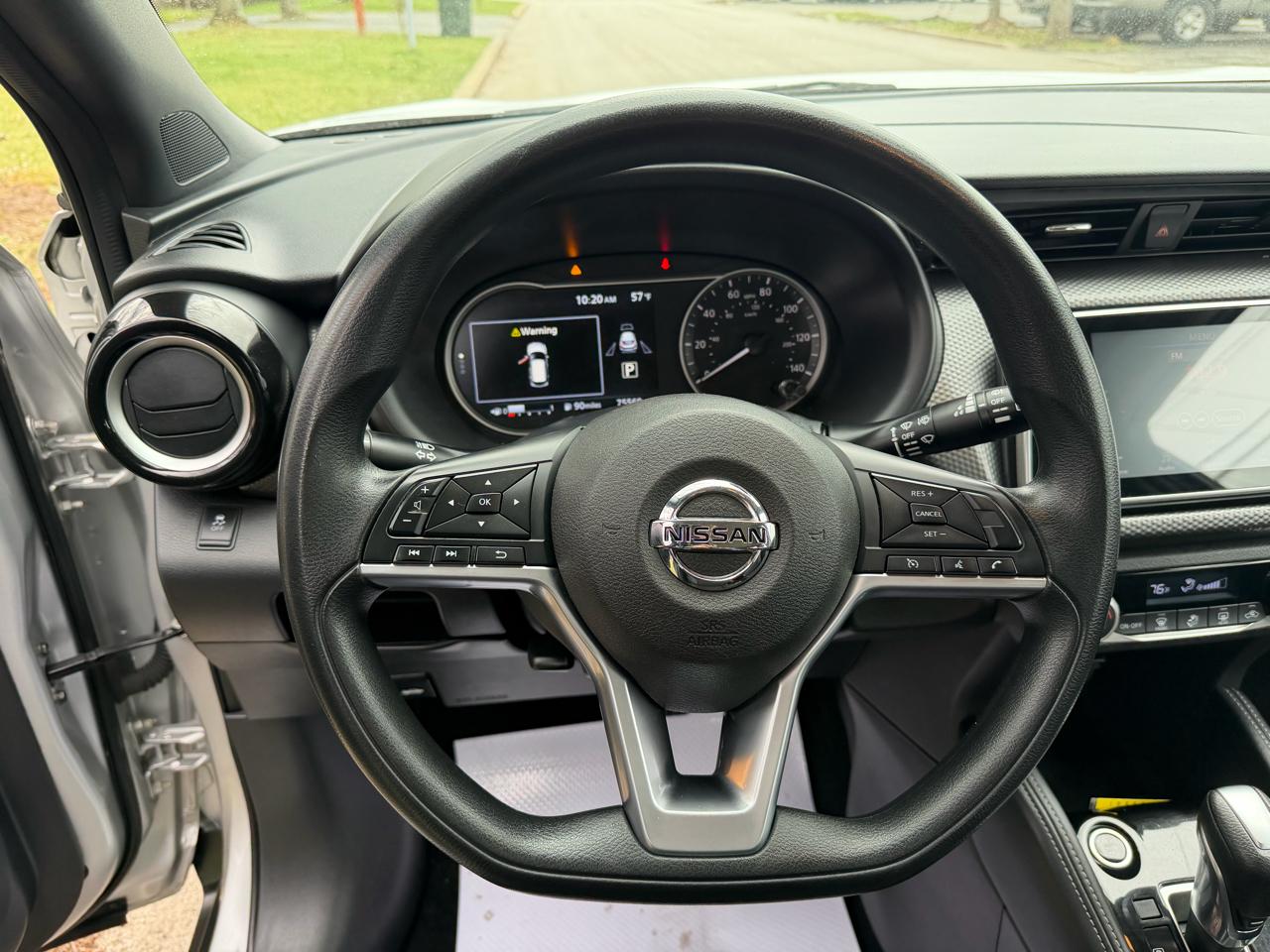 Nissan Kicks SV 4D SUV FWD 2019