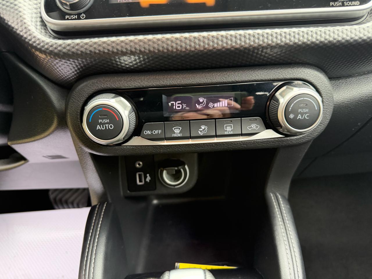 Nissan Kicks SV 4D SUV FWD 2019