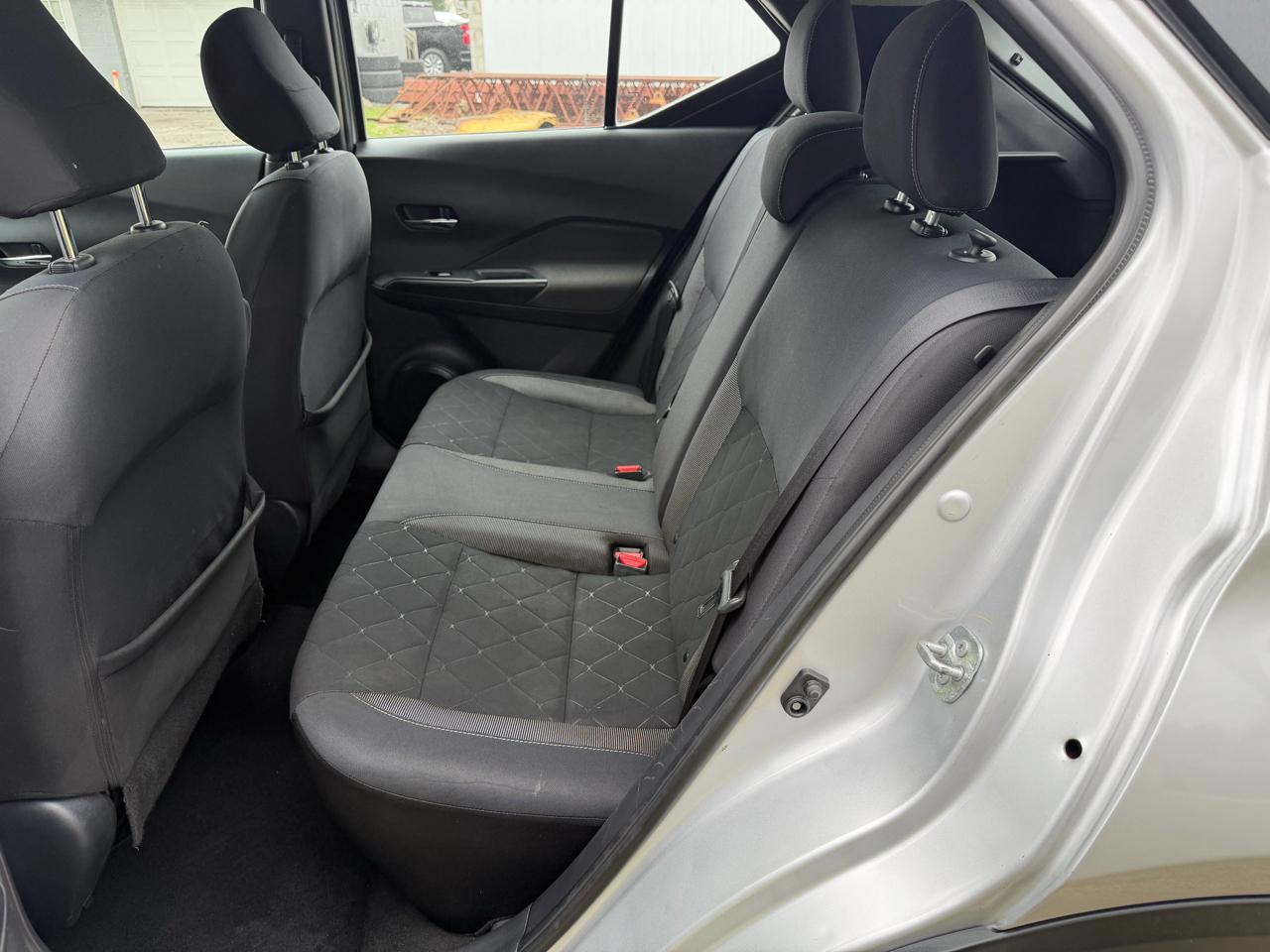 Nissan Kicks SV 4D SUV FWD 2019