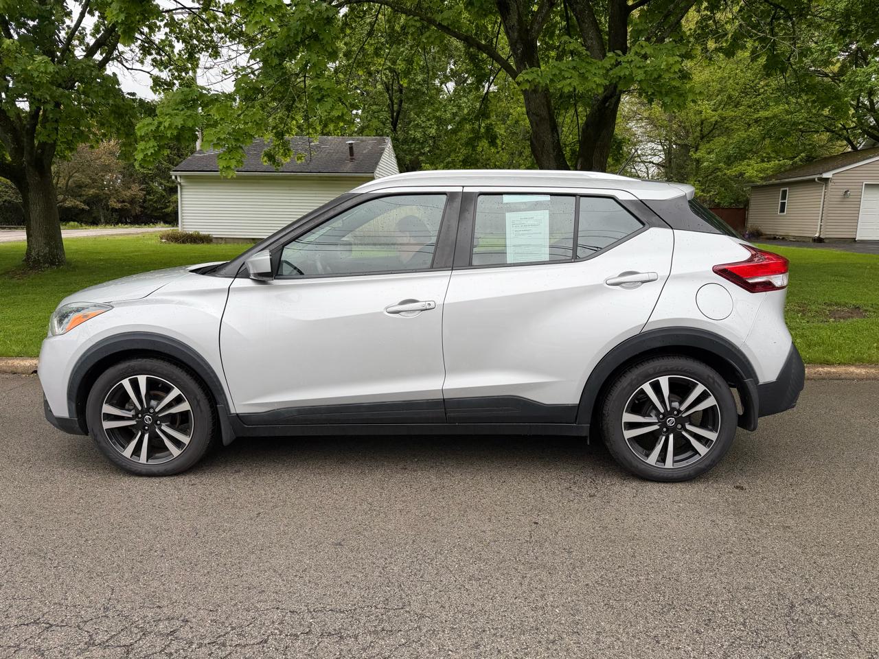 Nissan Kicks SV 4D SUV FWD 2019