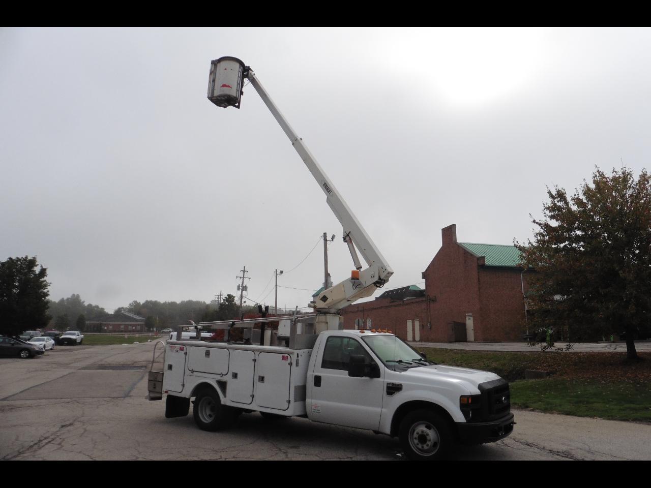 2008 Ford F-350 Super Duty Chassis Cab XL - Photo 7