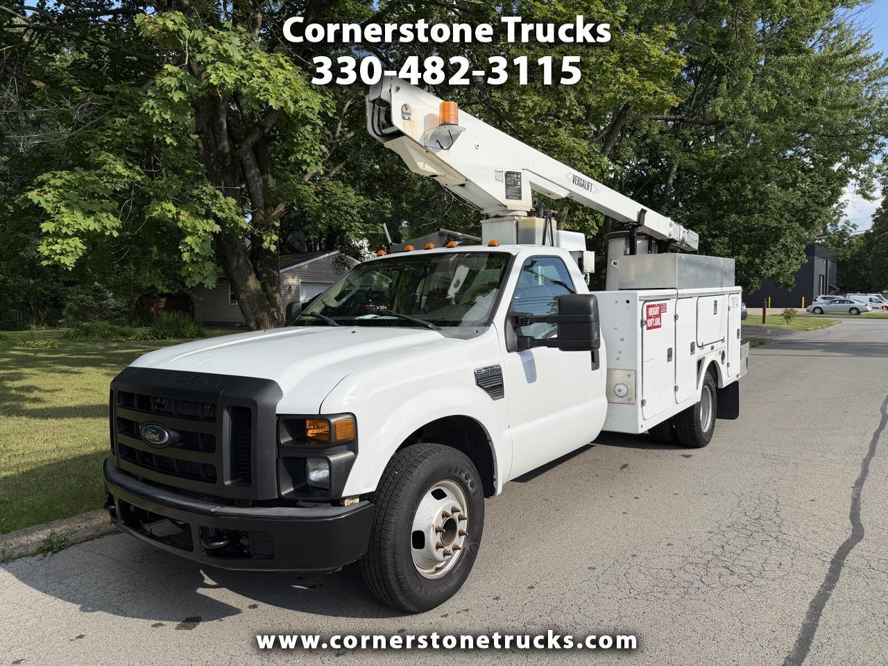 2008 Ford F-350 SD XL REG CAB 4X2 BUCKET/BOOM TRUCK