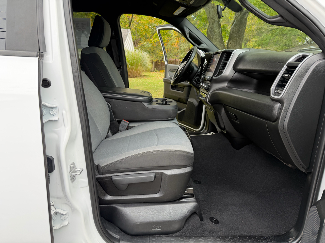 RAM 2500 4WD Crew Cab 169" Big Horn 2022 RAM 2500 4WD Crew Cab 169" Big Horn 2022