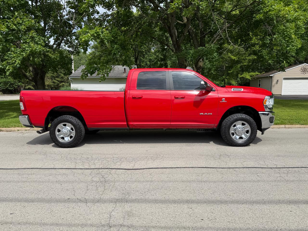 RAM 3500 Tradesman Crew Cab 4WD LWB 2021
