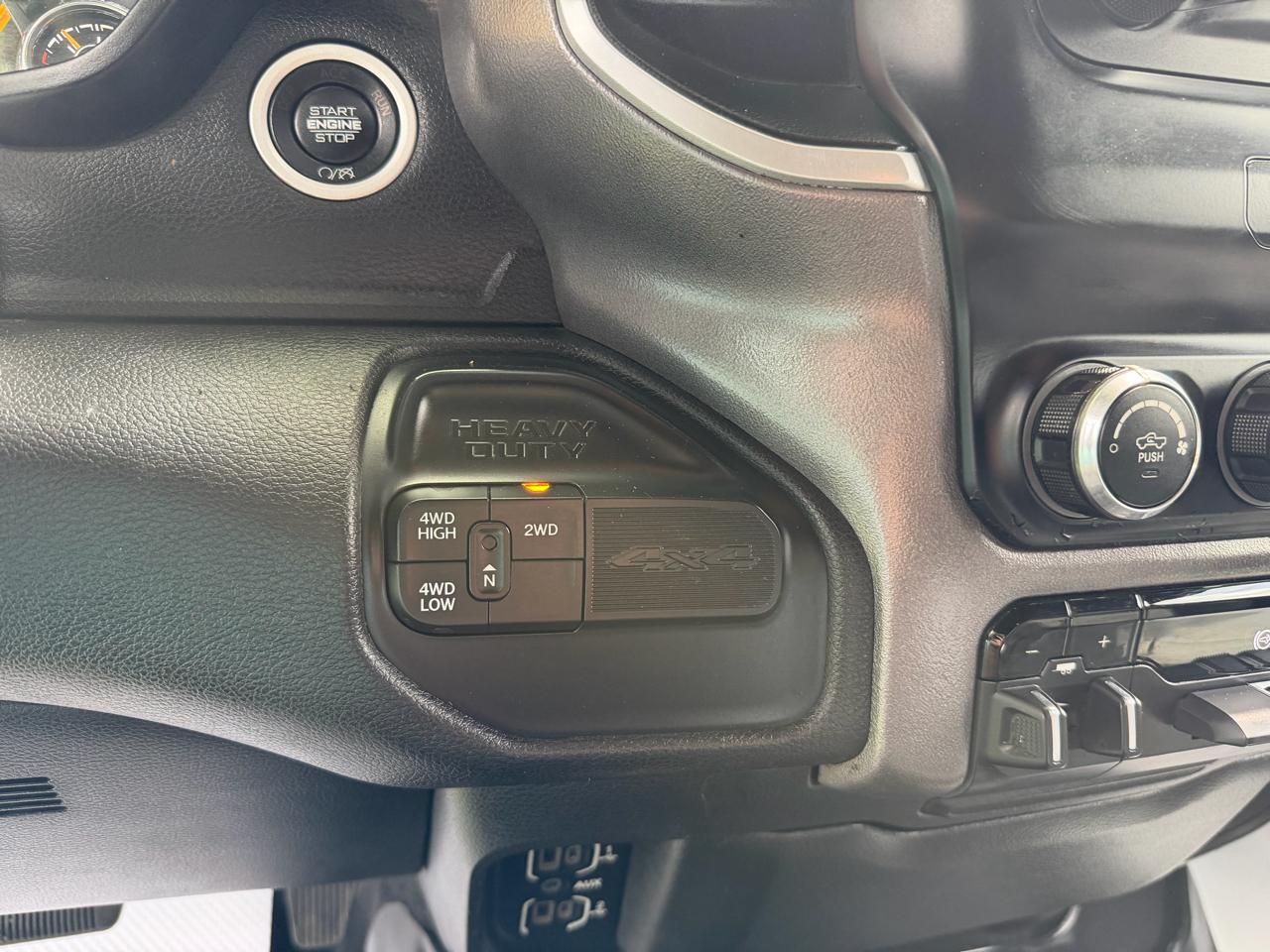 RAM 3500 Tradesman Crew Cab 4WD LWB 2021