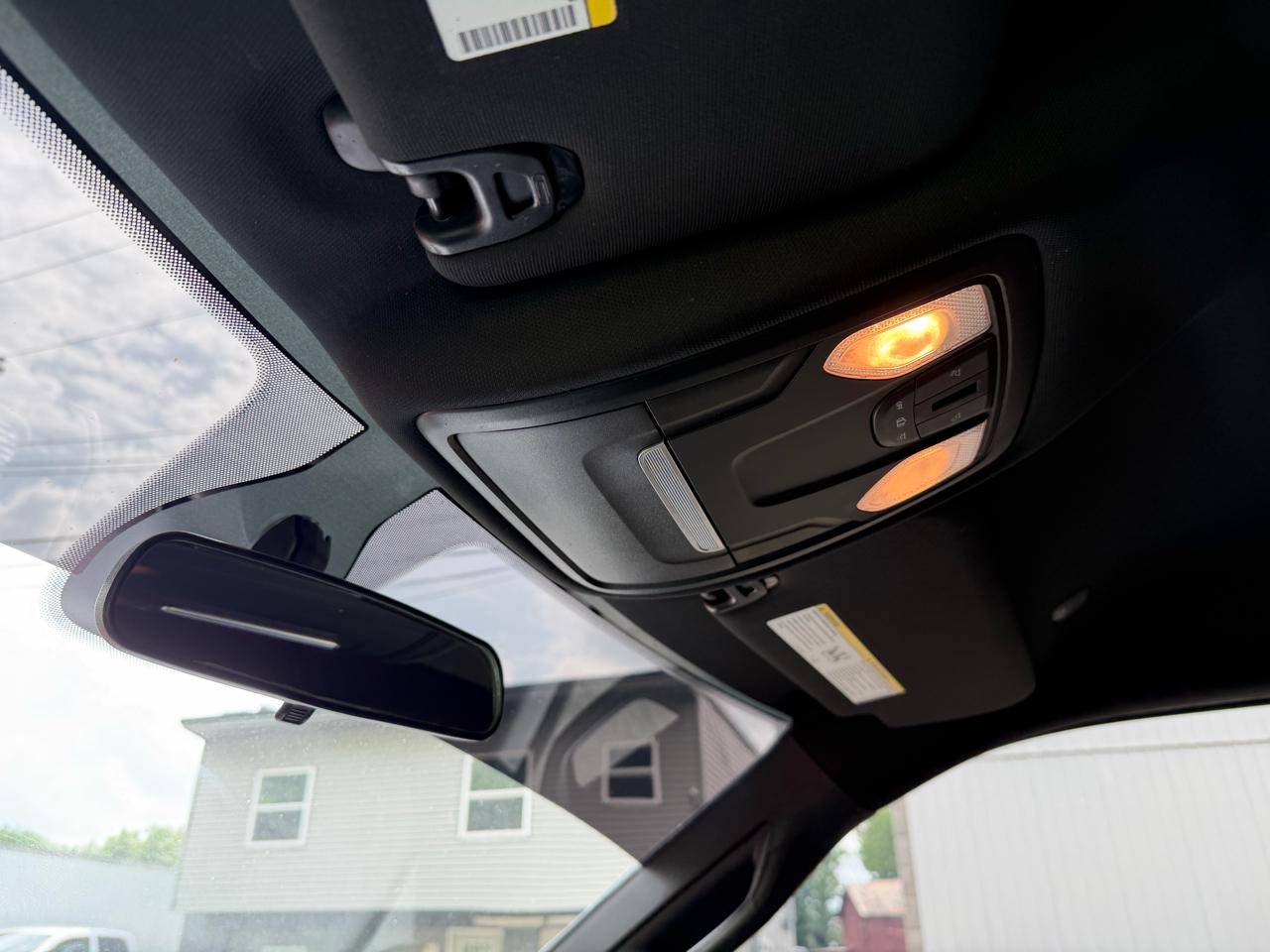 RAM 3500 Tradesman Crew Cab 4WD LWB 2021