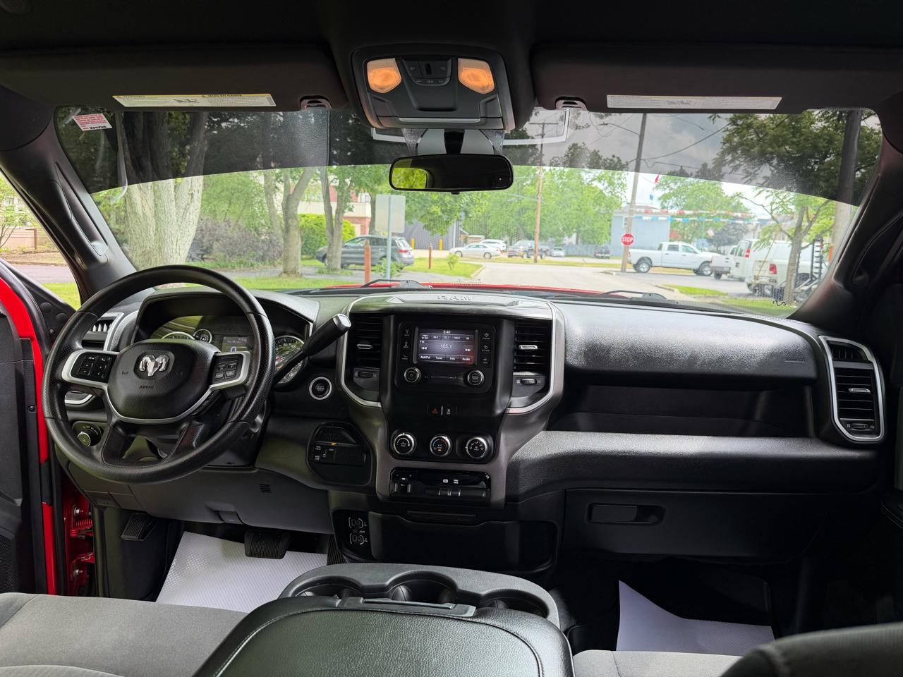RAM 3500 Tradesman Crew Cab 4WD LWB 2021