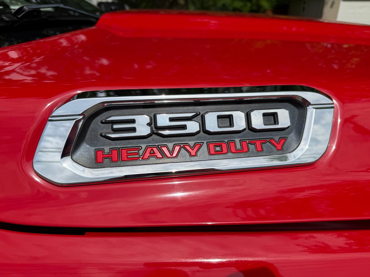 RAM 3500 Tradesman Crew Cab 4WD LWB 2021