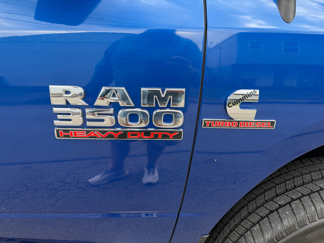 2016 Ram 3500 SLT photo 24
