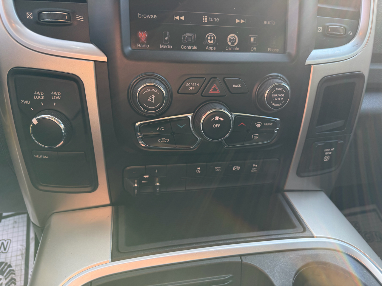 RAM 3500 4WD Crew Cab 149" Big Horn 2016