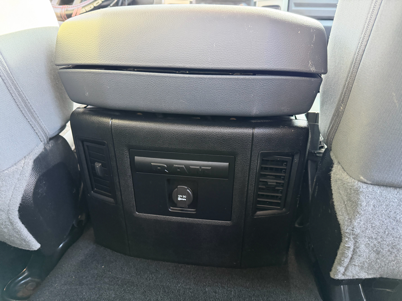 RAM 3500 4WD Crew Cab 149" Big Horn 2016