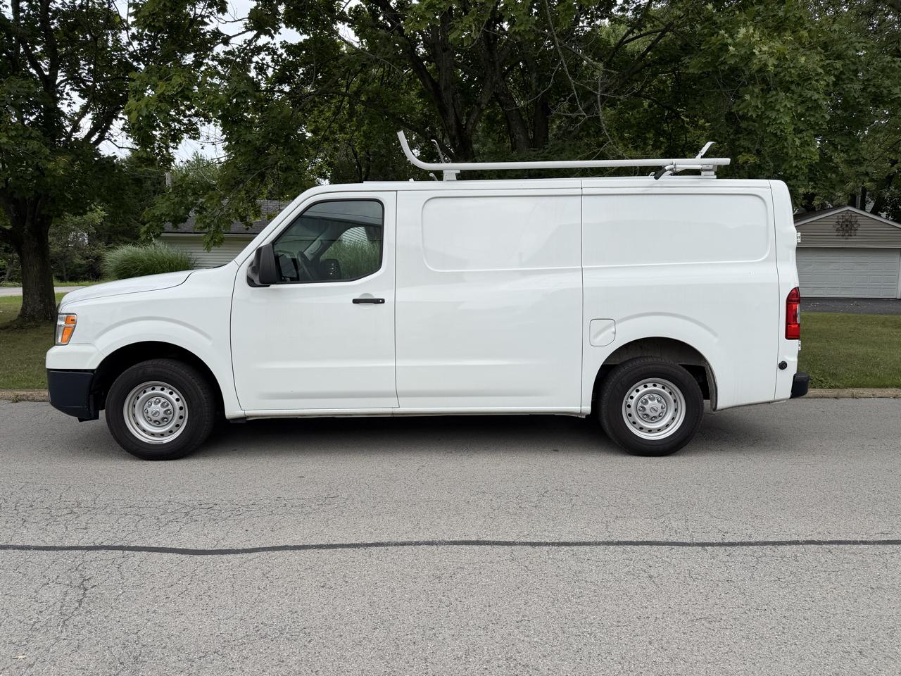 Nissan NV Cargo NV2500 HD Standard Roof V6 S 2020