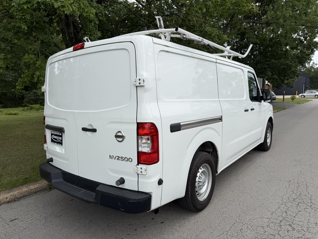 Nissan NV Cargo NV2500 HD Standard Roof V6 S 2020