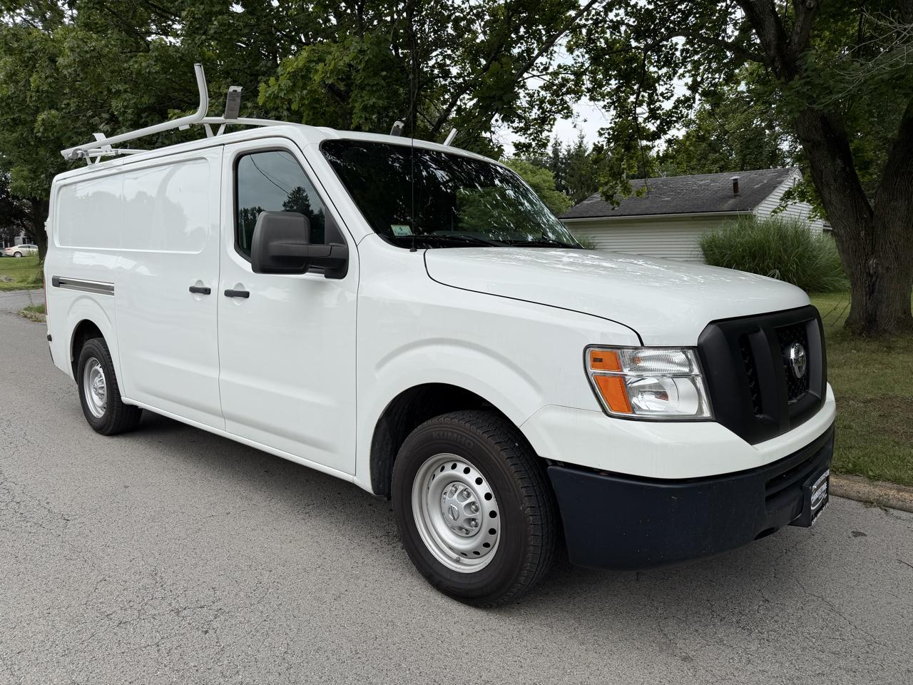Nissan NV Cargo NV2500 HD Standard Roof V6 S 2020