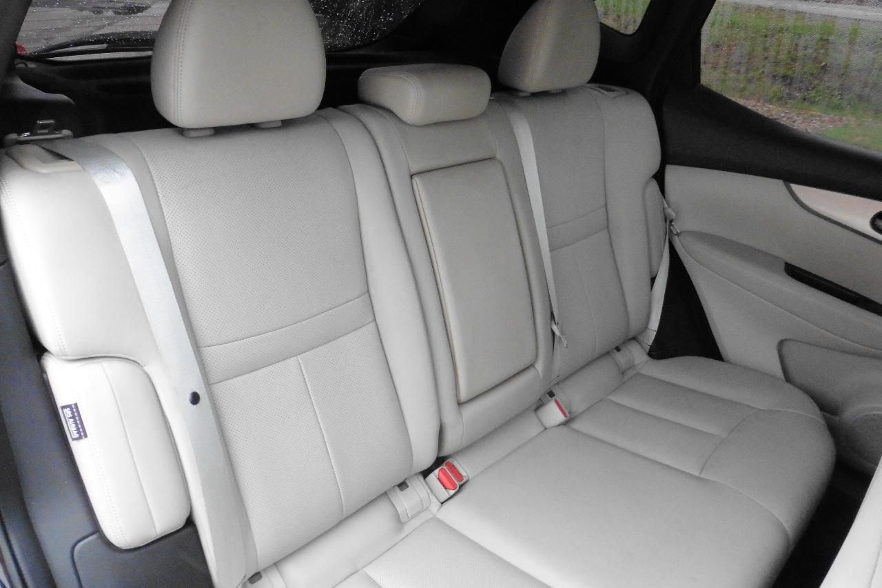 Nissan Rogue Sport FWD SL 2020