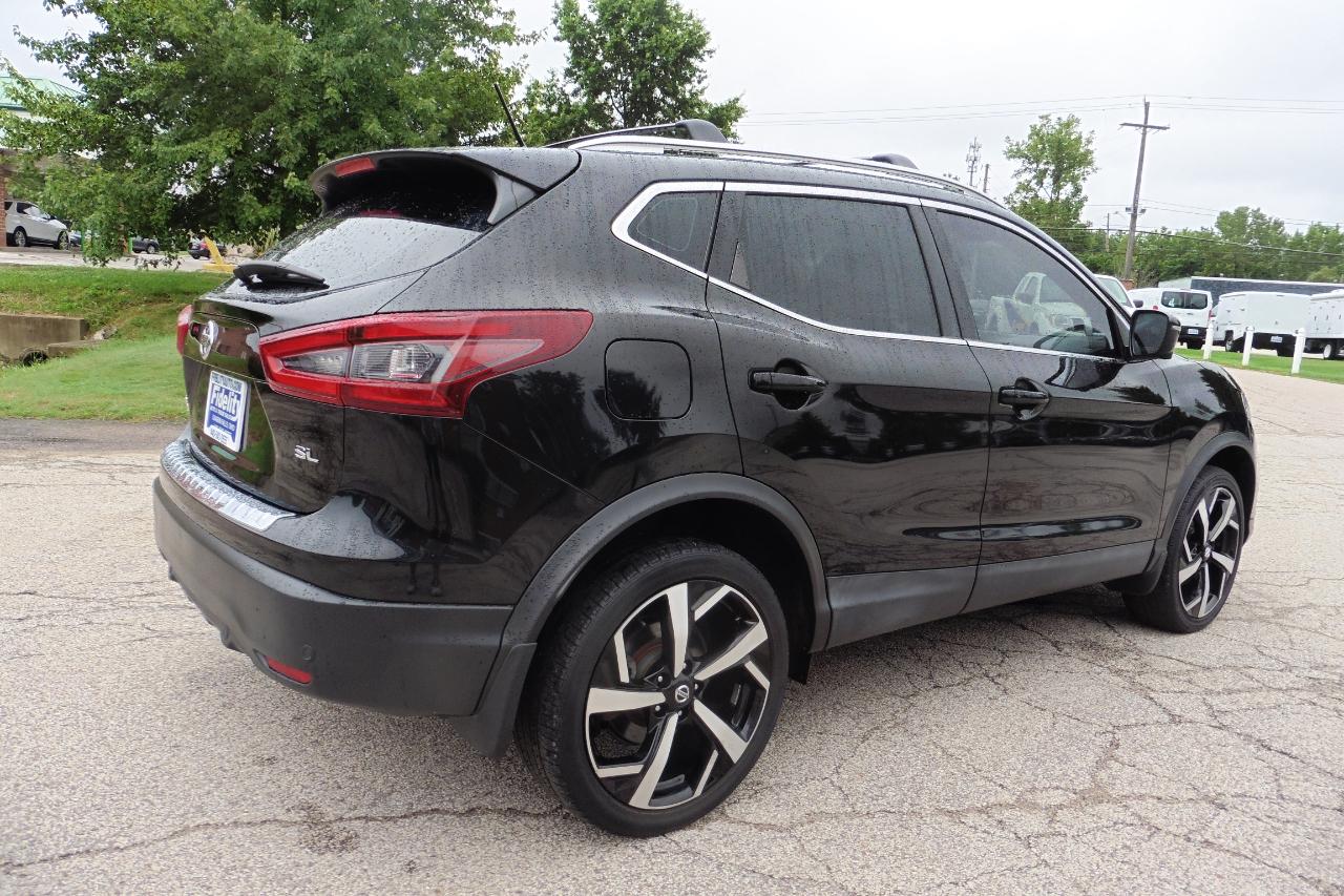 Nissan Rogue Sport FWD SL 2020