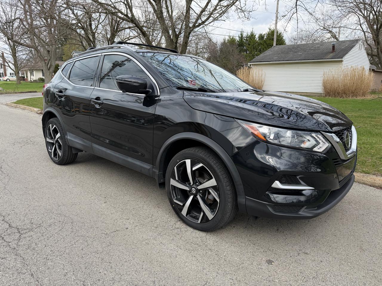 View vehicle photo 7