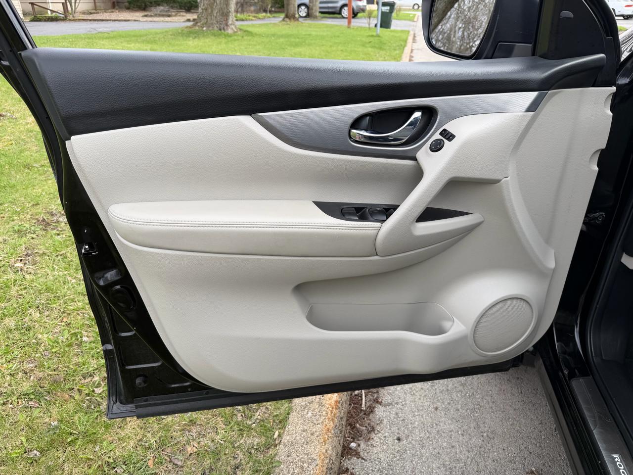 Nissan Rogue Sport FWD SL 2020