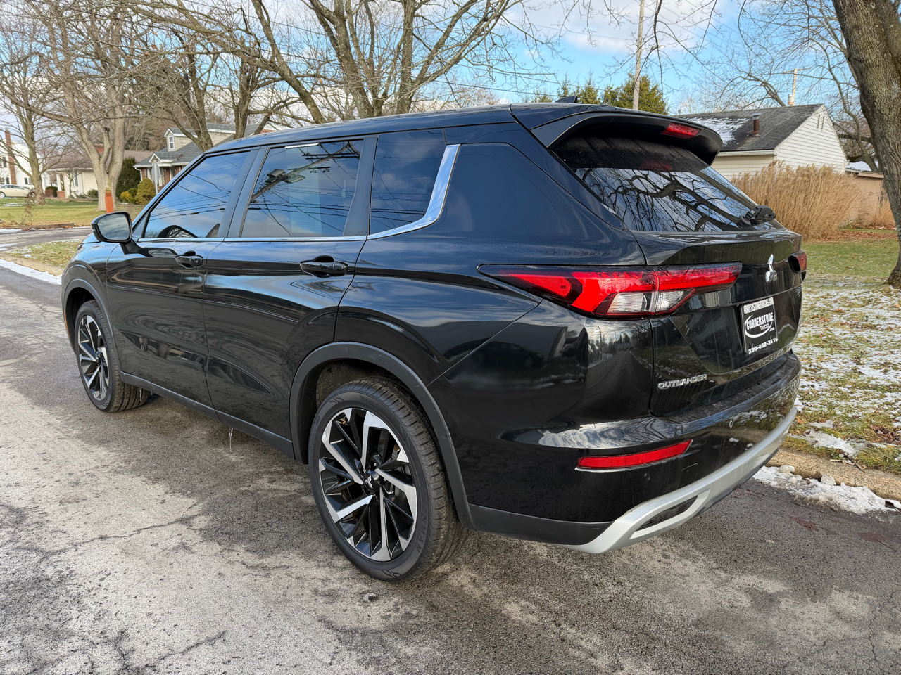 Mitsubishi Outlander SE 4D SUV AWD 2022