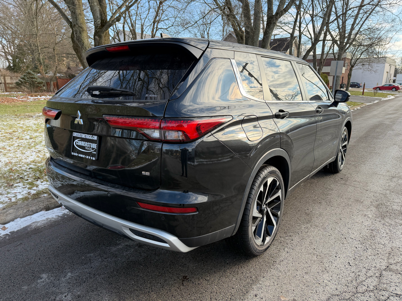Mitsubishi Outlander SE 4D SUV AWD 2022