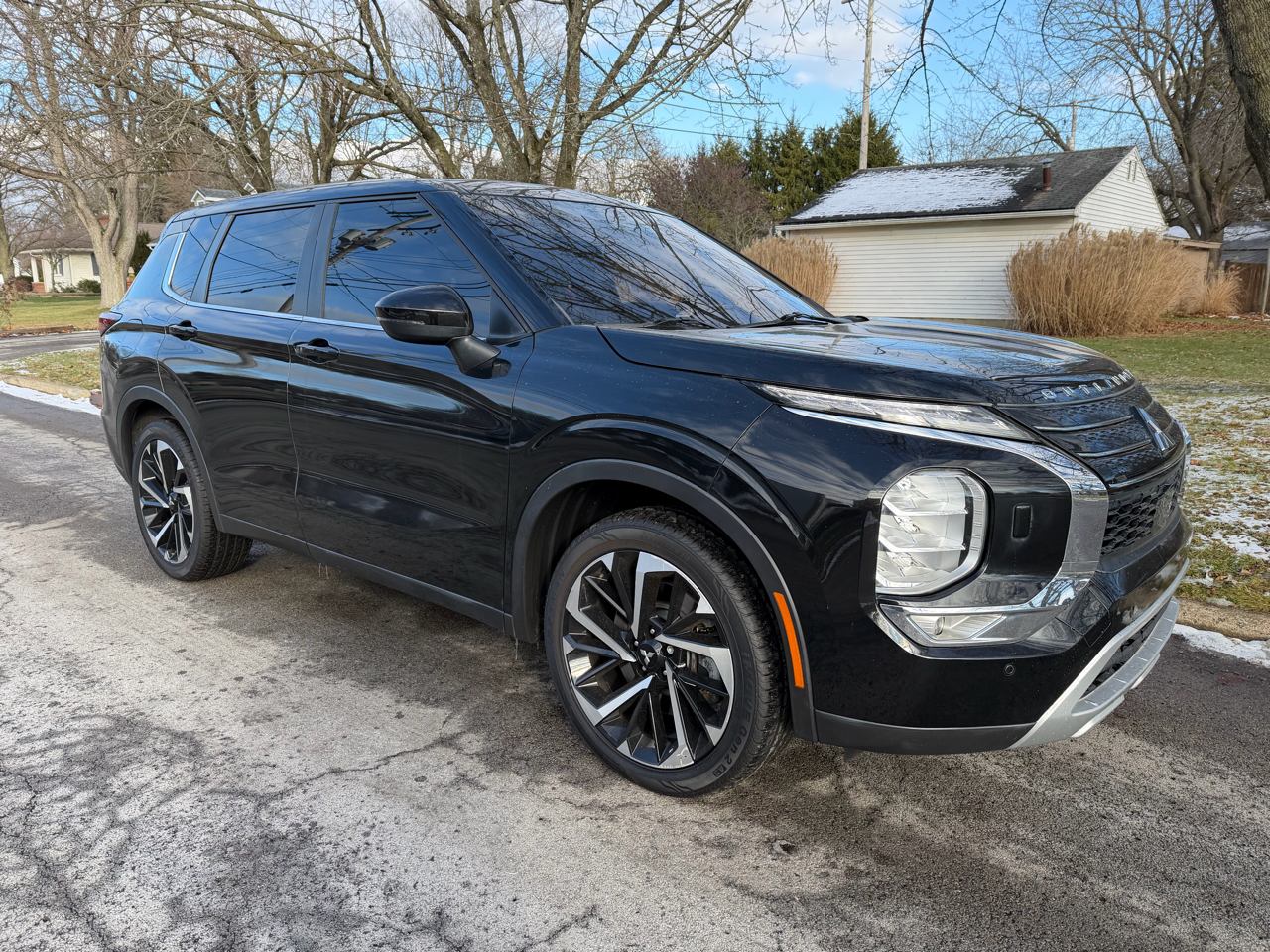 Mitsubishi Outlander SE 4D SUV AWD 2022