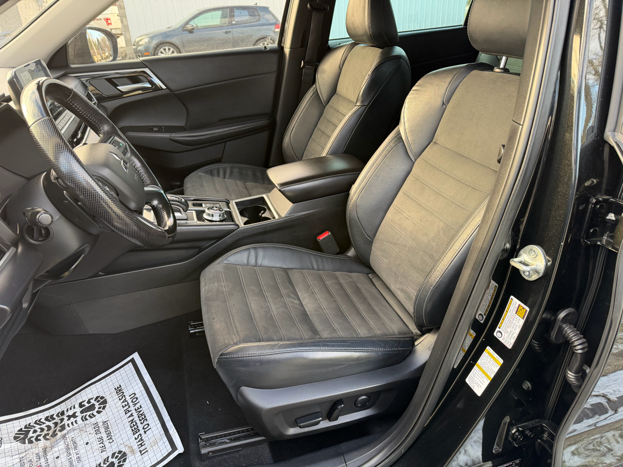 Mitsubishi Outlander SE 4D SUV AWD 2022