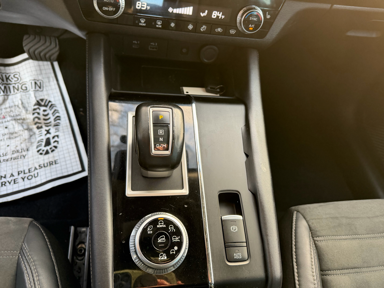 Mitsubishi Outlander SE 4D SUV AWD 2022