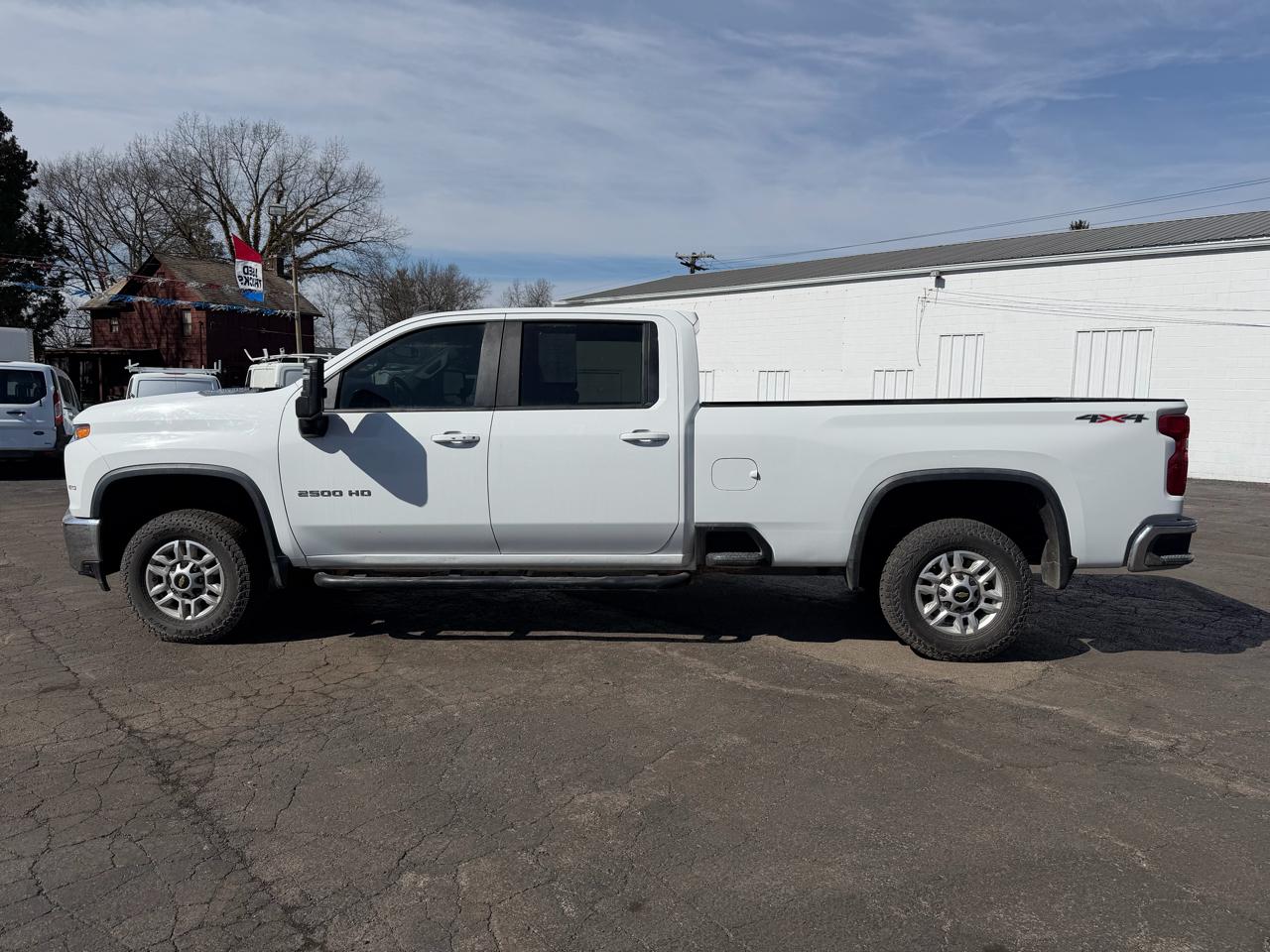 Chevrolet Silverado 2500HD 4WD Crew Cab 167" LT w/1LT 2021
