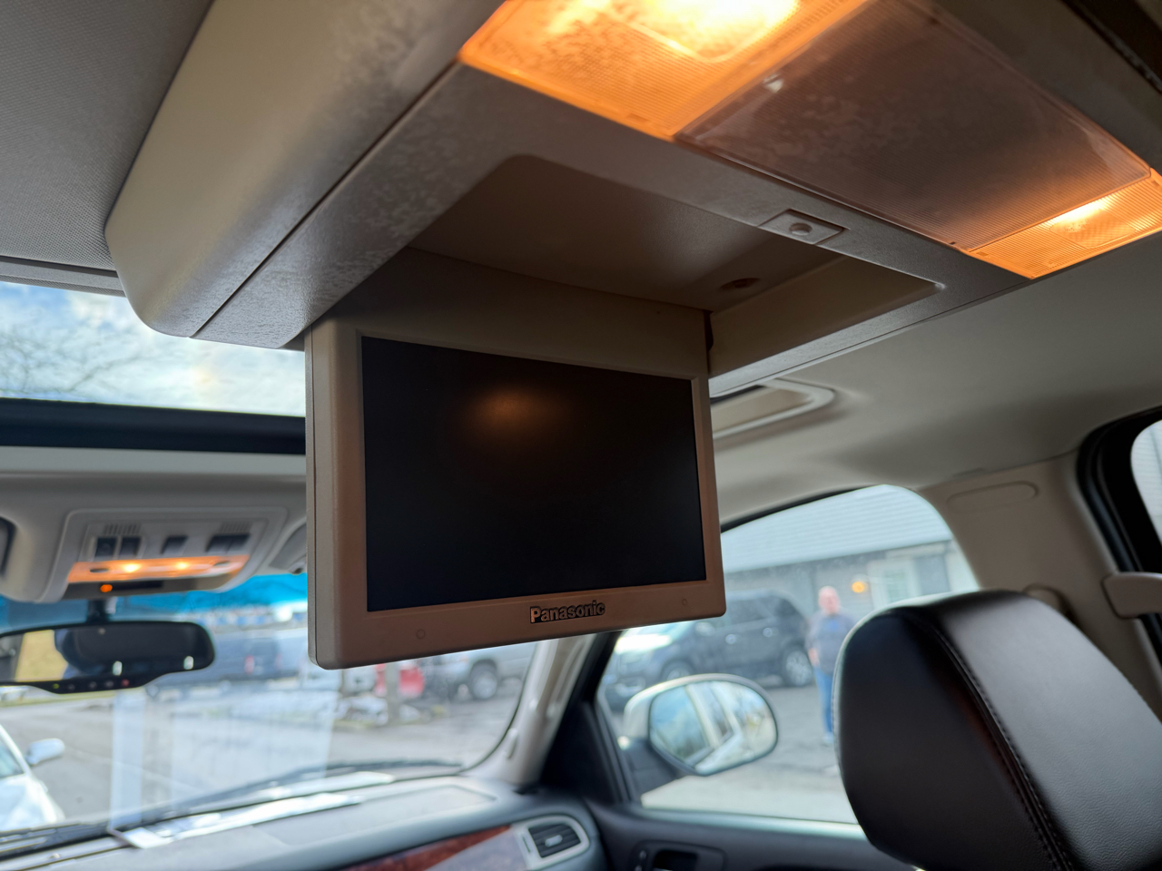 Chevrolet Suburban 2500 LT 4D SUV 4WD 2009