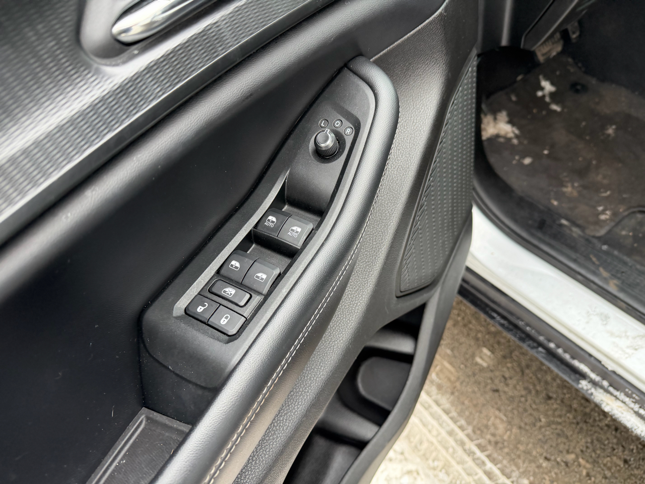 Jeep Grand Cherokee L Laredo 4D SUV 4WD 2024