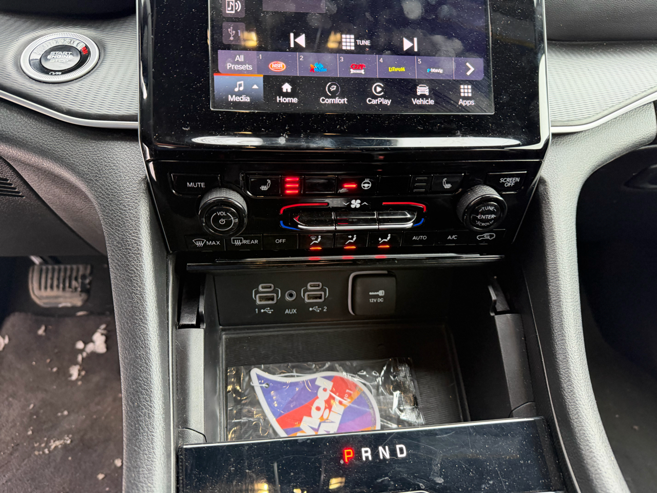 Jeep Grand Cherokee L Laredo 4D SUV 4WD 2024