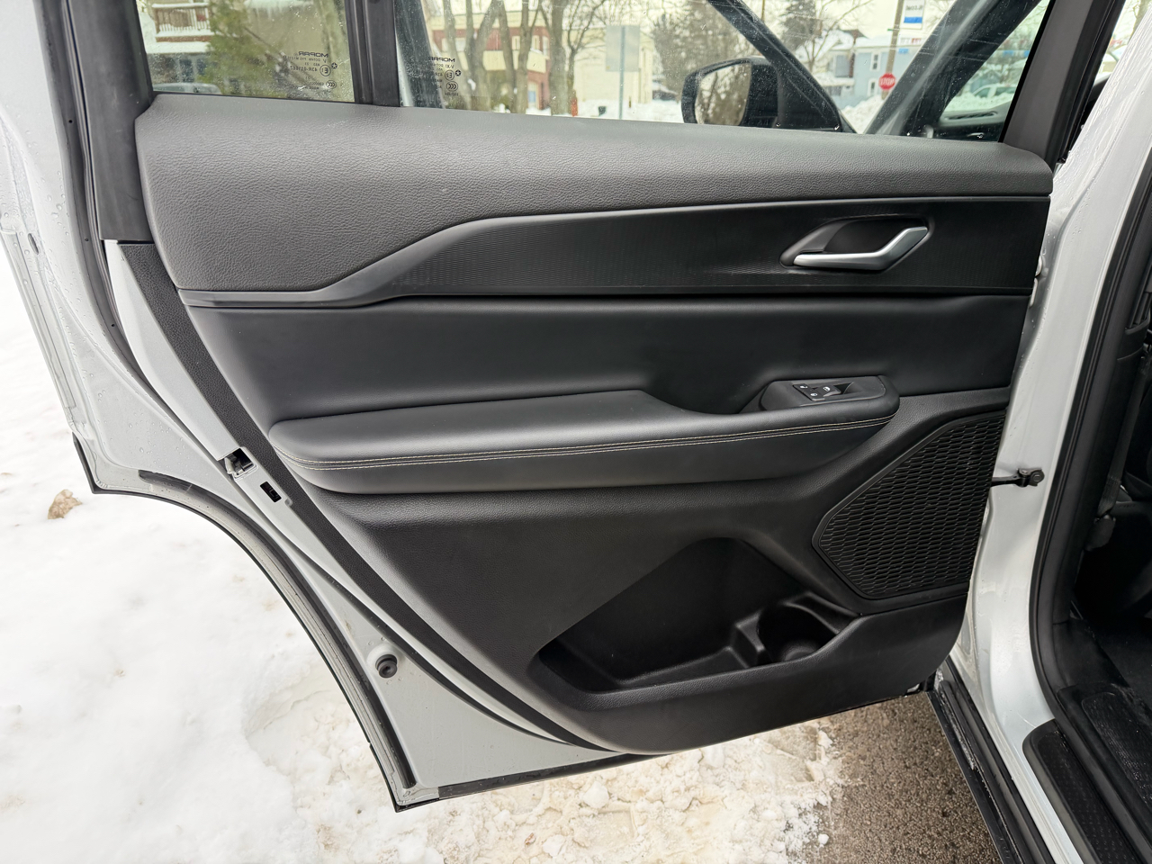 Jeep Grand Cherokee L Laredo 4D SUV 4WD 2024