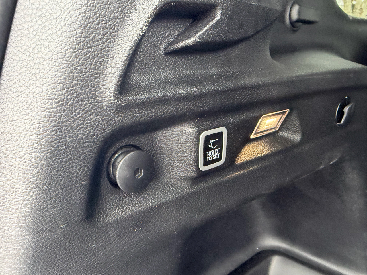 Jeep Grand Cherokee L Laredo 4D SUV 4WD 2024