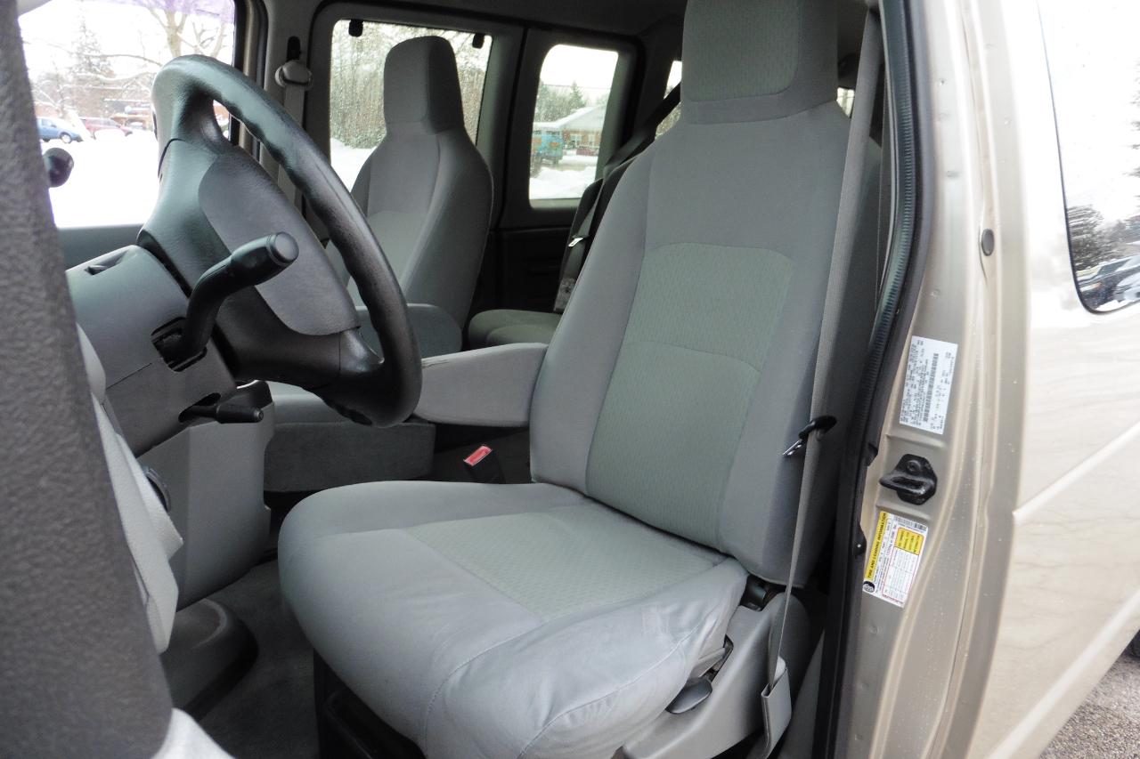 Ford Econoline  2012