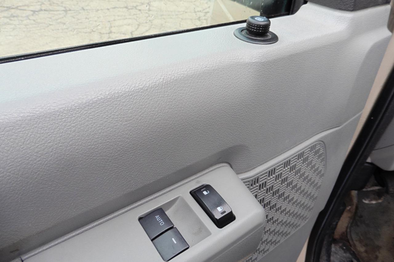 Ford Econoline  2012