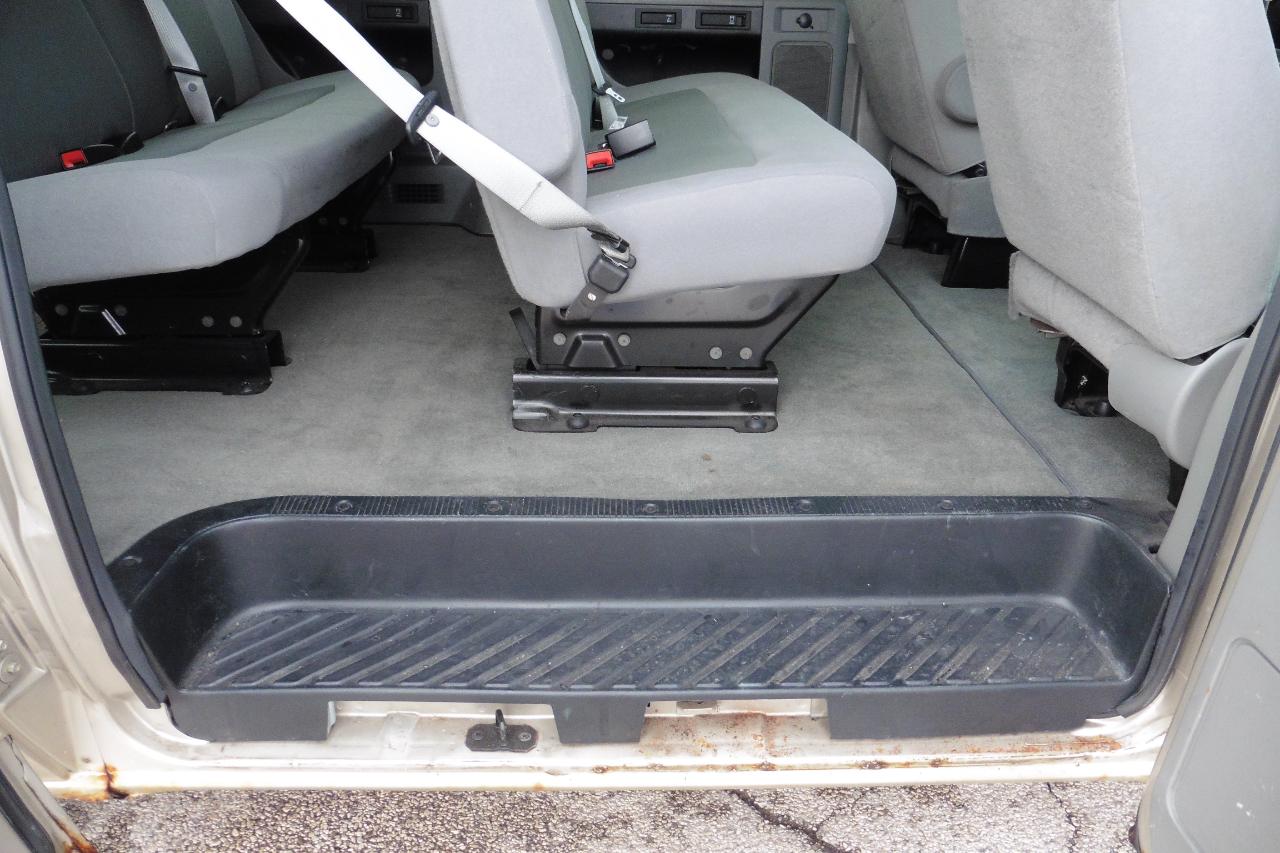 Ford Econoline  2012