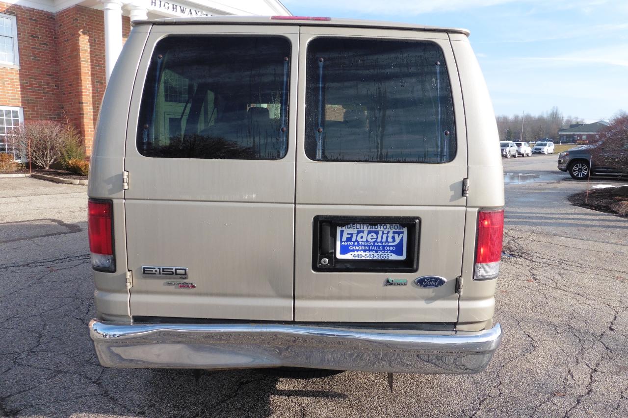 Ford Econoline  2012