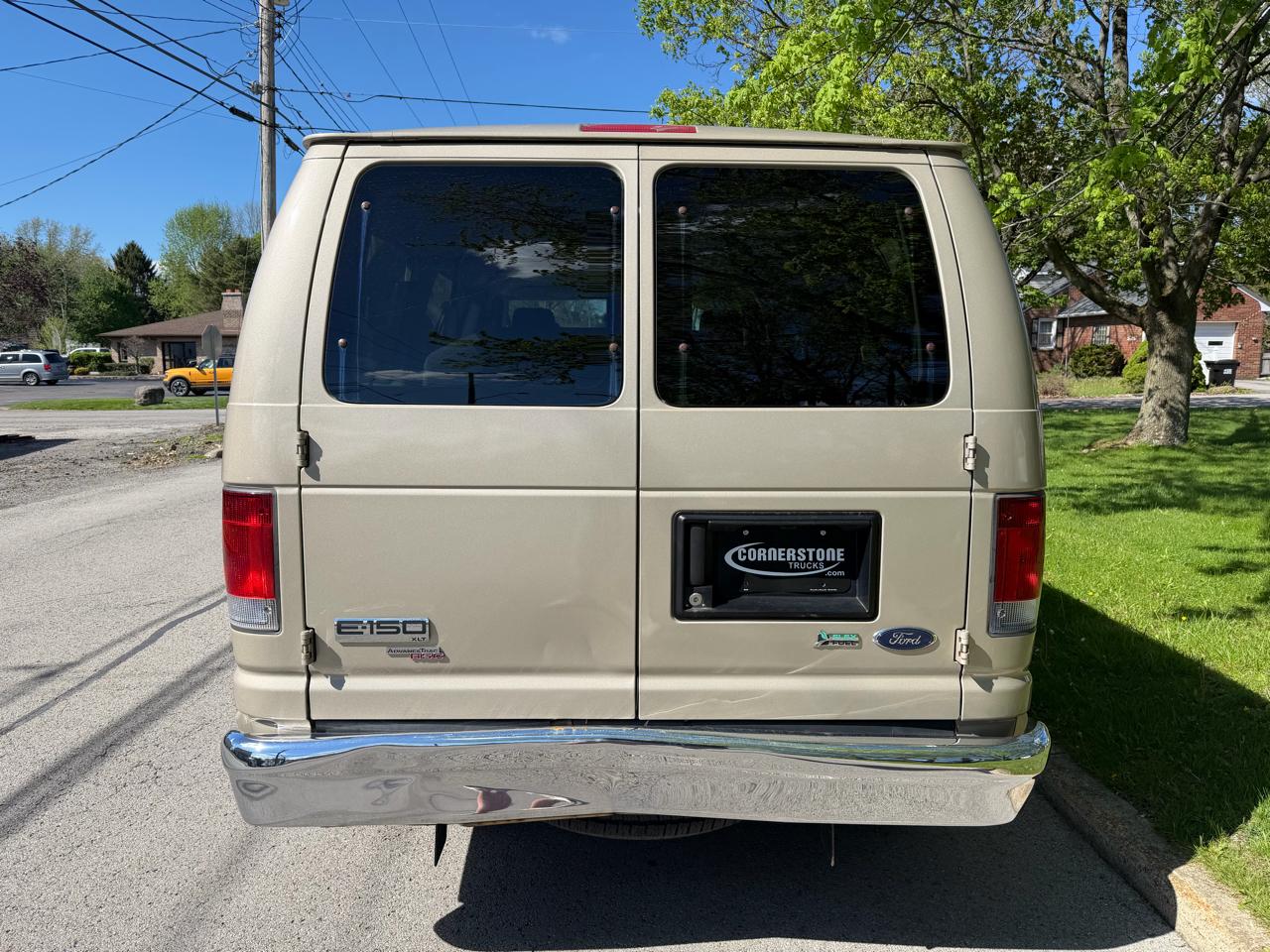 Ford Econoline  2012
