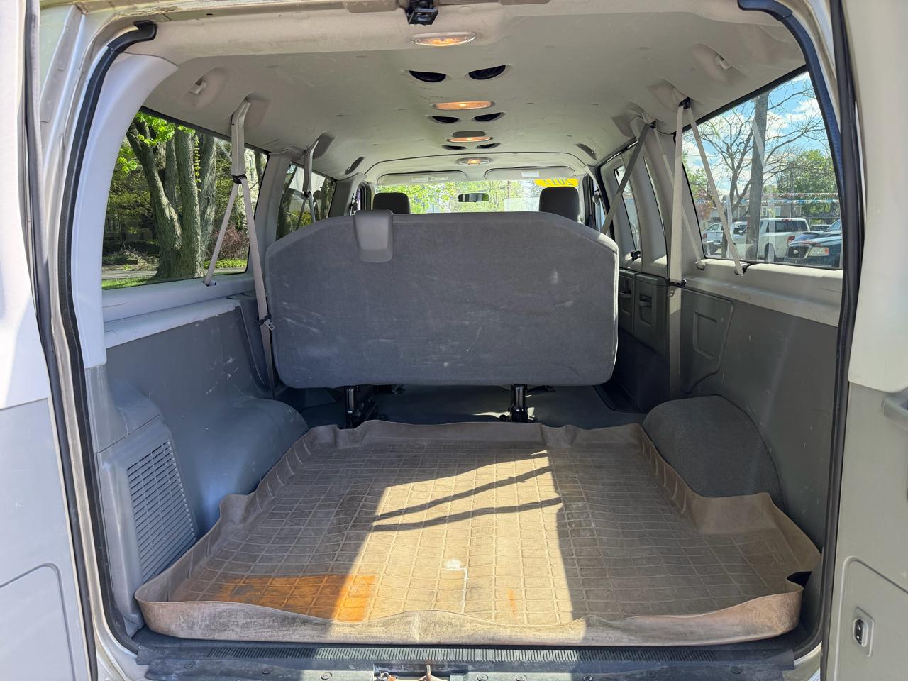 Ford Econoline  2012