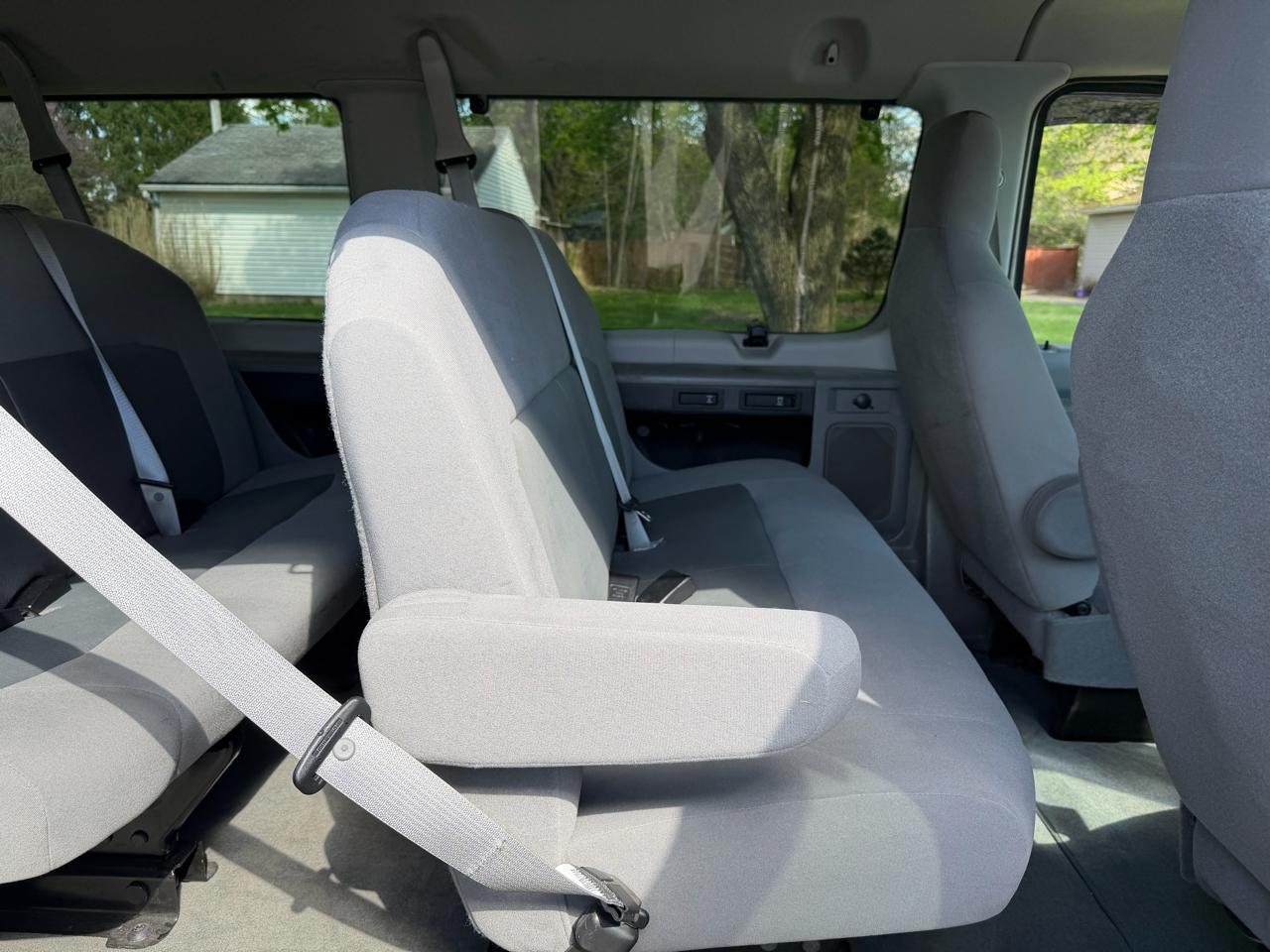 Ford Econoline  2012