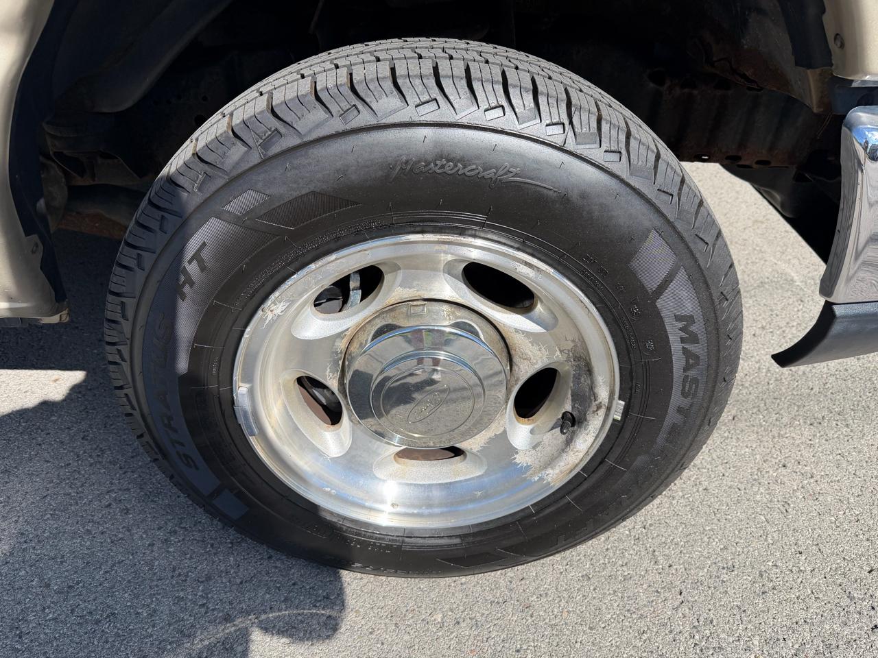 Ford Econoline  2012